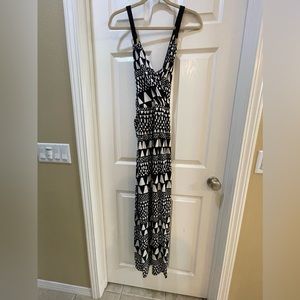 Long maxi dress with straps